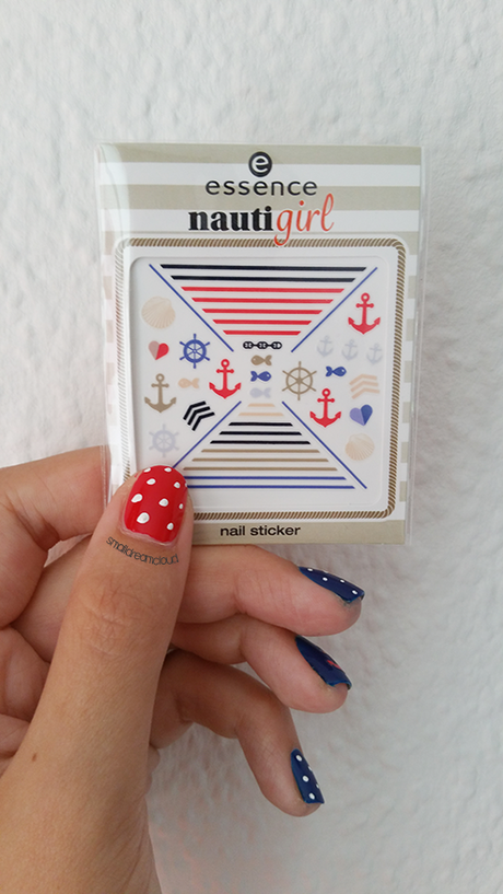 nauti_girls_sailor_notd