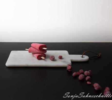 Rhubarb-raspberry-ice-pops (9 von 11)