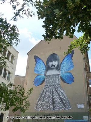 Street art in Berlin #49