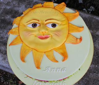 Tauftorte für die süße Anna mit Sonnen Gesicht
