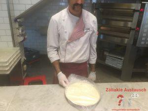 Glutenfreie Pizza und Pasta bei VAPIANO Deutschland – Ein neues Angebot für Menschen mit Zöliakie Die glutenfreie Pizza in der Schale