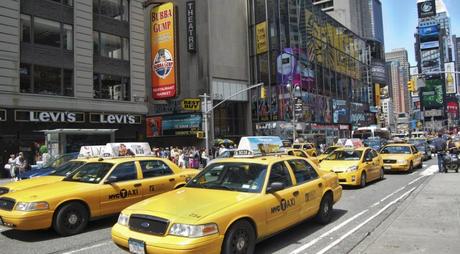 New York: Taxis noch mit doppelt so vielen Fahrten wie Uber