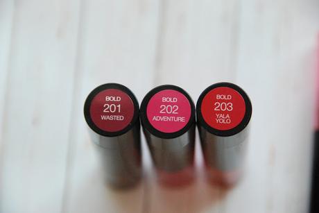 {Review} L'Oréal SexyBalm alle Swatches