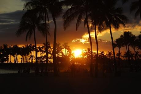 08_Sonnenuntergang-Honolulu-Waikiki-Beach-Oahou-Hawaii