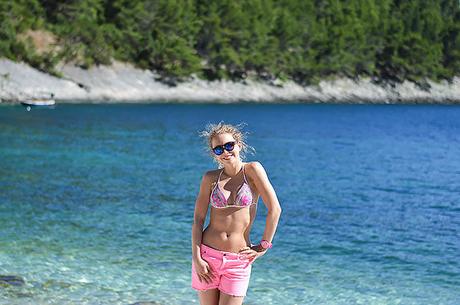 Outfit: Bikini Babe at a secluded Bay on Korcula, Croatia