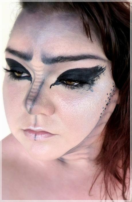 kreativer Thestral Make-up Look 