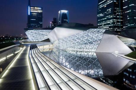 Guangzhou-Oper von Zaha Hadid (Foto: Iwan Baan, Quelle: BauNetz)