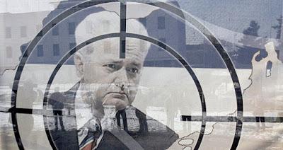 Freispruch für Slobodan Milosevic klagt seine Ankläger an