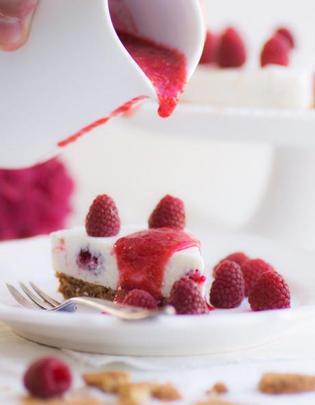 Sommerlich leichte Himbeer-Joghurt-Torte  „Bake_Together“