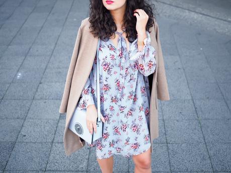 retro inspired chiffon dress grey blue transitional piece how to style a summer dress for autumn marks&spencers fashion onlineshop deutschland sneakers summerlook fall hipster fashionblogger samieze berlin mode blog-11