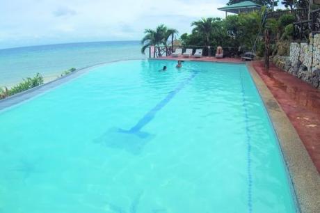 pool-view