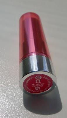 essence sheer & shine lipstick 11 all about cupcake | Review & Vergleich