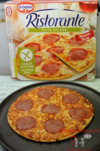 Die glutenfreien Dr. Oetker Pizzen: Salami und Mozzarella. Gewinnspiel Pizza Salame nach dem Backen