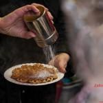 Der glutenfreie Weihnachtsmarkt 2016 in Sasbachwalden – Offline Treffen im Gasthaus Bischenberg Frische Waffeln bei Katja Simon