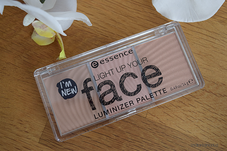 essence_light_up_your_face_luminizer_palette_10_ready_set_glow