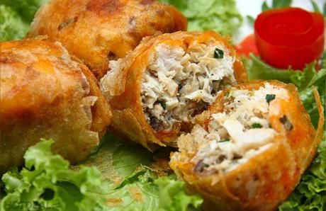 Nem cua be, Insider-Tipp für Essen in Hai Phong Meer-Krabbe-Frühlingsrolle aus Hai Phong