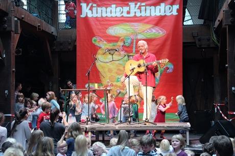 Hamburg mit Kindern // Musik, Theater und Kultur mit dem Kinder Kinder e.V. Hamburg mit Kindern // Musik, Theater und Kultur mit dem Kinder Kinder e.V.