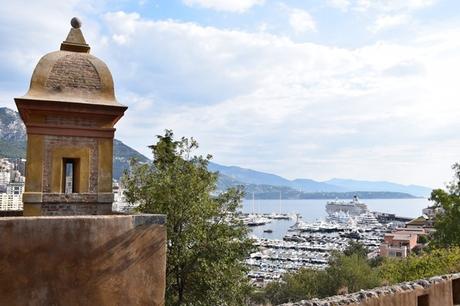 04_Blick-vom-Palast-auf-den-Hafen-Monaco-Cote-D'Azur-Mittelmeer