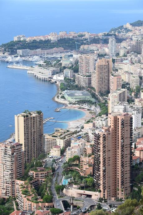 02_Wolkenkratzer-Monaco-Monte-Carlo-Cote-D'Azur-Mittelmeer
