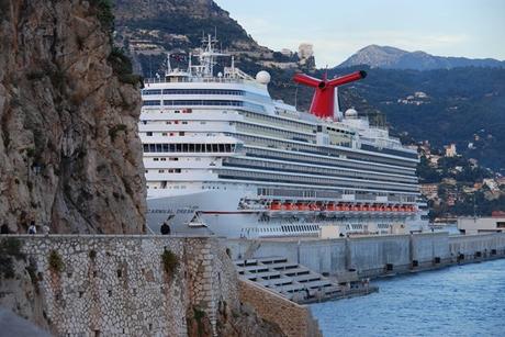 25_Kreuzfahrtschiff-Carnival-Dream-Hafen-Port-Hercule-Monaco-Cote-D'Azur-Mittelmeer-Kreuzfahrt