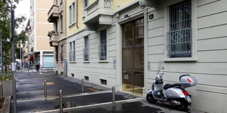 Milano: der kleine Silvio im gewöhnlichen Haus