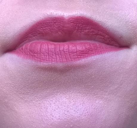 essence 2in1 matt lipstick & liner 02 make some noise! + Signal Kariesschutz + Aufgebraucht :)