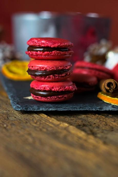 Weihnachtskekse mal anders - Weihnachtsmacarons - Schoko Orangen Macarons Weihnachtskekse mal anders - Weihnachtsmacarons - Schoko Orangen Macarons