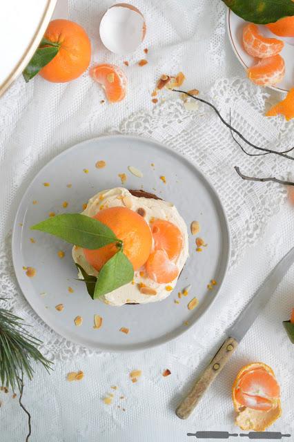 Mandarinenkuchen mit Karamellcreme / Mandarins Cake with Caramel Cream #christmassythingsbyverena