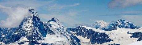 Bild Pano Allalin-Gipfel. Kuriose Feiertage - 11.Dezember - Internationaler Tag der Berge (c) Mark Cahill