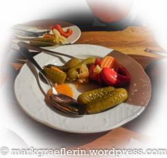 Mixed Pickles zum Chäsdfondue