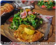 Schnitzel mit Feldsalat