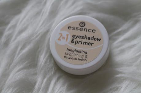 Essence 2 in 1 eyeshadow and primer longlasting brightening and flawless finish Review + Clean Eating Low Carb Selbstoptimierungs Hype