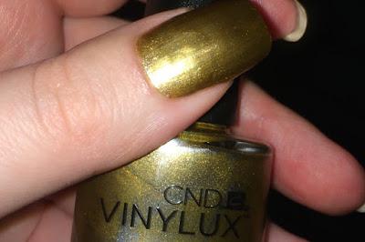 [NOTD] CND Vinylux Craft Culture Collection - Brass Button