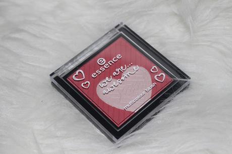 Essence we are ... Limited Edition Haul + Swatches + Review