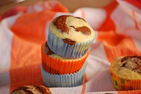 http://patces-patisserie.blogspot.com/2016/04/double-chocolate-cheesecake-muffins.html