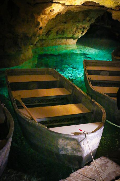 Ungarn: Tapolca und ihre hunderte Jahre alte Seehöhle Ungarn: Tapolca und ihre hunderte Jahre alte Seehöhle