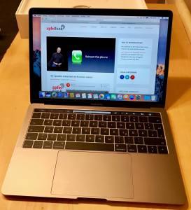 Dünn, schnell, modern: Das MacBook Pro Late 2016.