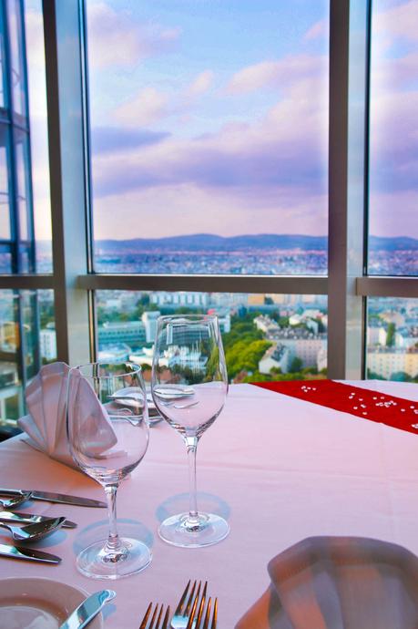 Wien: Die besten Rooftop Bars, Cafes & Restaurants Wien: Die besten Rooftop Bars, Cafes & Restaurants