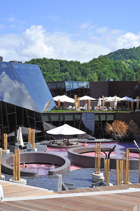 Slowenien: Großartige Wellnesshotels & Spas, die man besucht haben sollte! Slowenien: Großartige Wellnesshotels & Spas, die man besucht haben sollte!
