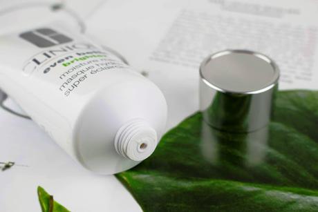 Clinique // Even Better Brighter Moisture Mask Clinique // Even Better Brighter Moisture Mask