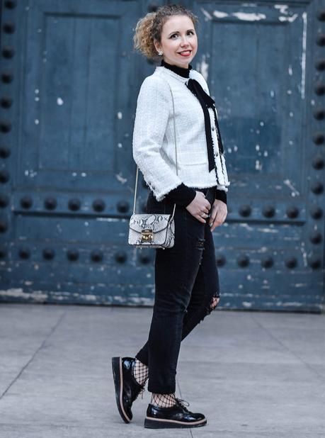 Outfit: Zara Tweed Jacket, Ripped Jeans and Chanel Jewelry in Paris