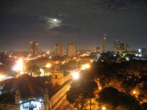 Asunción am Abend / Quelle: Turismo Paraguay