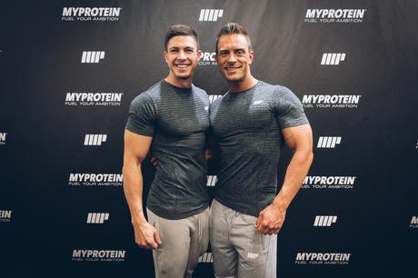 fitnessblog-fitnessblogger-fitness-blog-blogger-stuttgart-dreamteamfitness-fibo-2017-myprotein-julius-ise-fitmitpascal fitnessblog-fitnessblogger-fitness-blog-blogger-stuttgart-dreamteamfitness-fibo-2017-myprotein-julius-ise-fitmitpascal