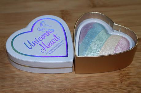 Unicorn Hearts Rainbow Highlighter von I Heart Makeup - Review
