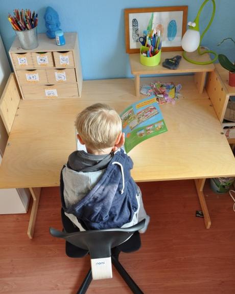 Schreibtischstuhl für aktive Kinder #Werbung