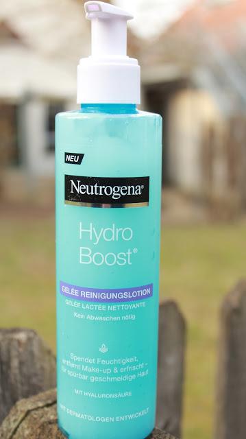Review Neutrogena Hydro Boost Aqua Gel & Gelée Reinigungslotion