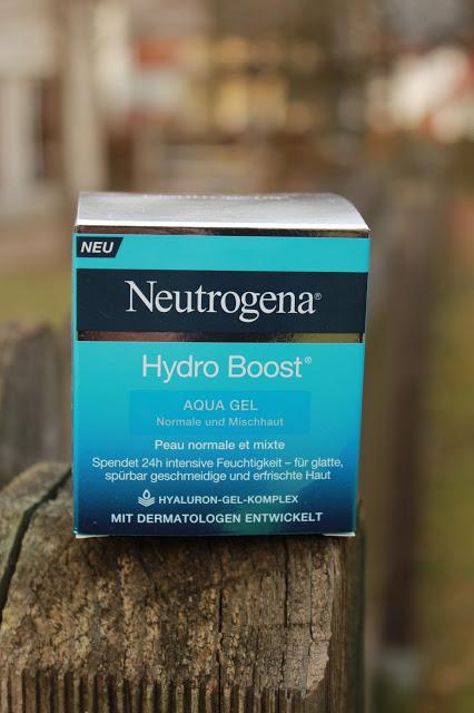 Review Neutrogena Hydro Boost Aqua Gel & Gelée Reinigungslotion