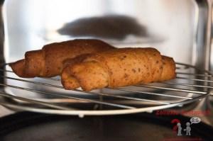 Schär Kornspitz – Neue glutenfreie körnige Brötchen mit einer Gewürzmischung aus Fenchel, Anis und Kümmel Schär Kornspitz – Neue glutenfreie körnige Brötchen mit einer Gewürzmischung aus Fenchel, Anis und Kümmel