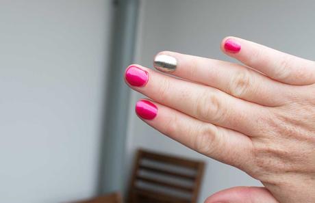 Isadora Chrome Nails – der neue Trend