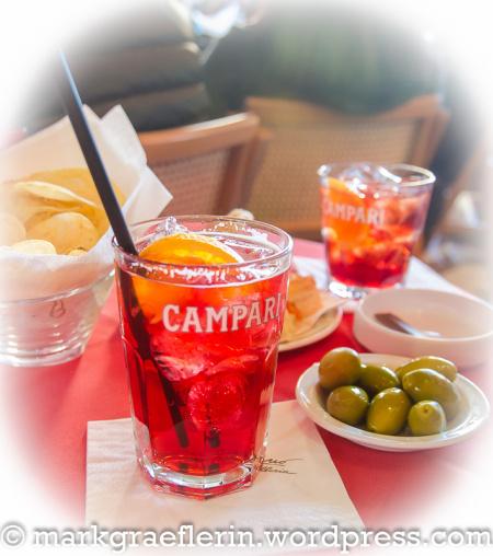Feierabend Apéro Cocktail: Campari Spritz – Das Originalrezept aus der Camparino Bar Milano